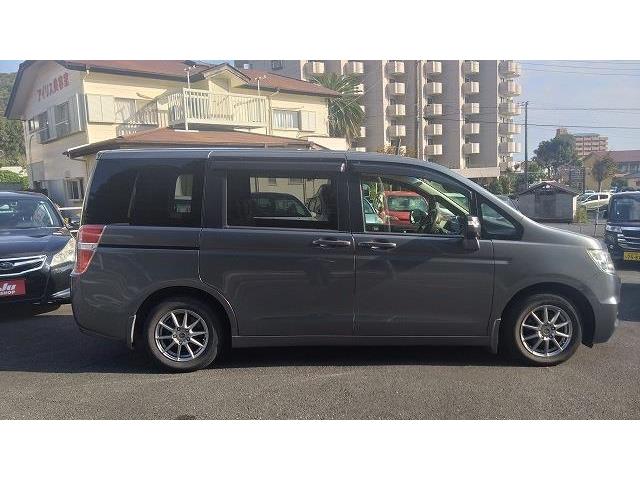 ステップワゴン 2013/H25