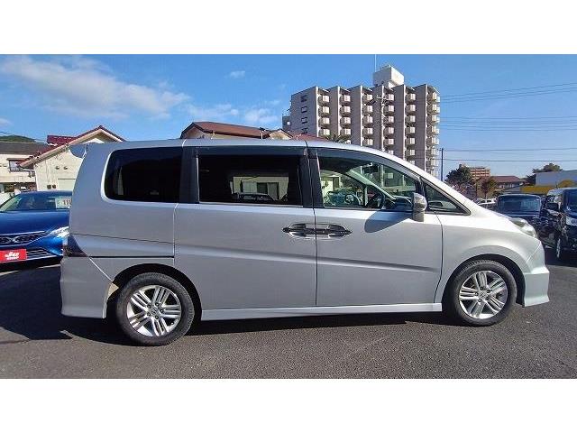 ステップワゴン 2008/H20