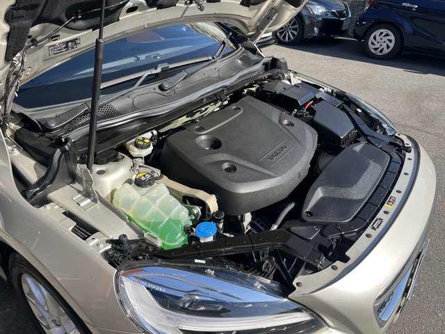 V40クロスカントリー 2017/H29