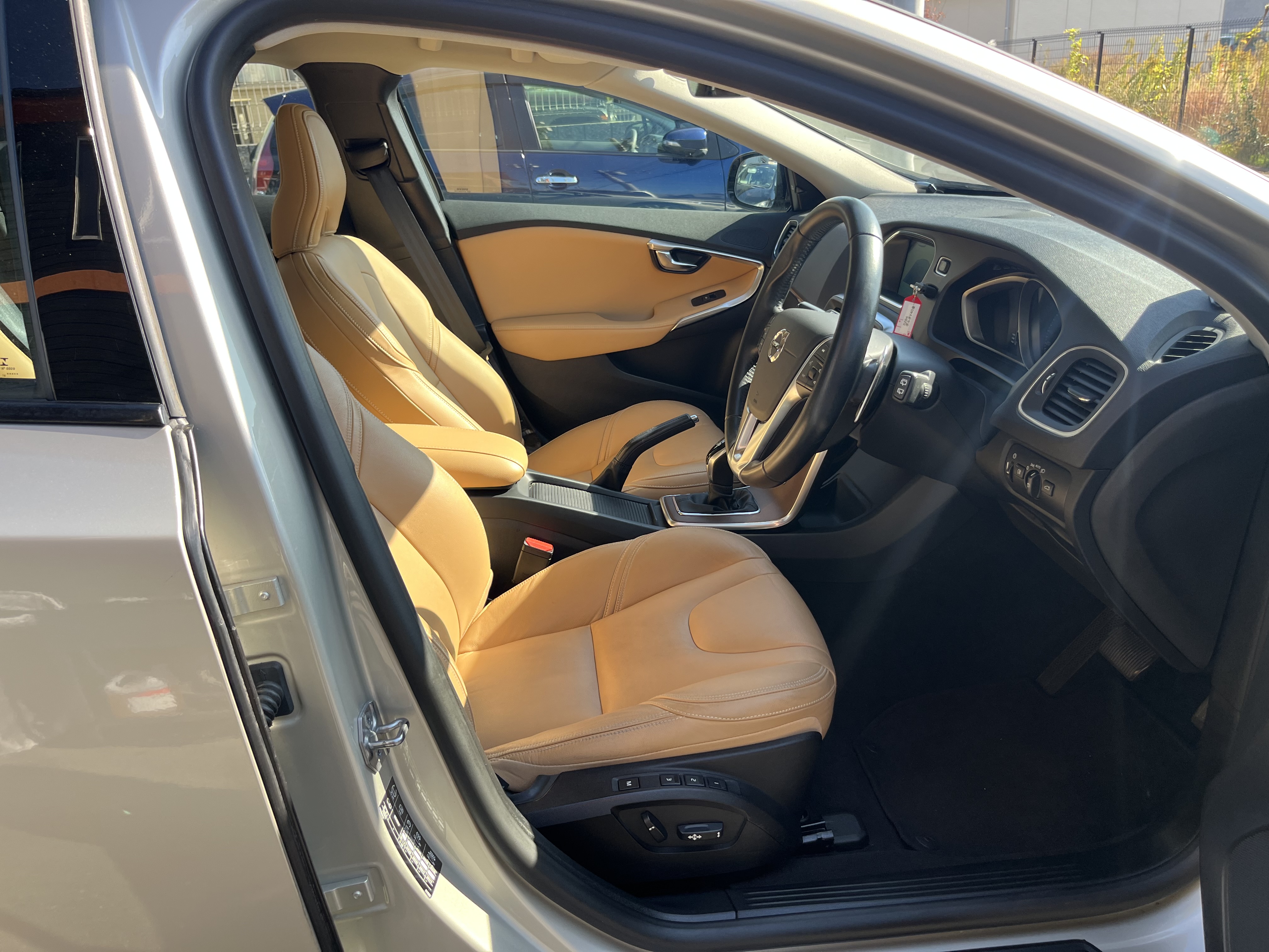 V40クロスカントリー 2017/H29