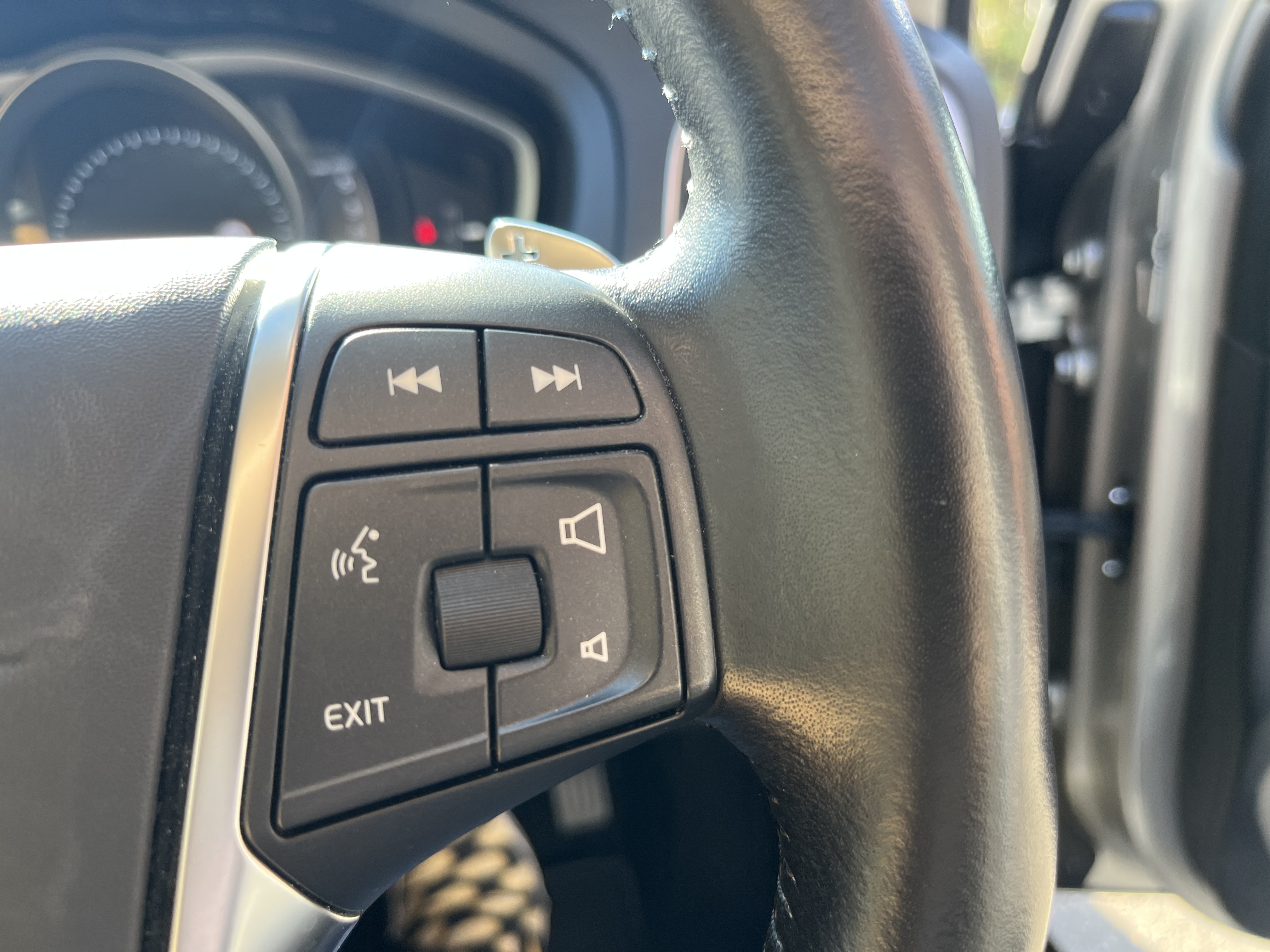 V40クロスカントリー 2017/H29