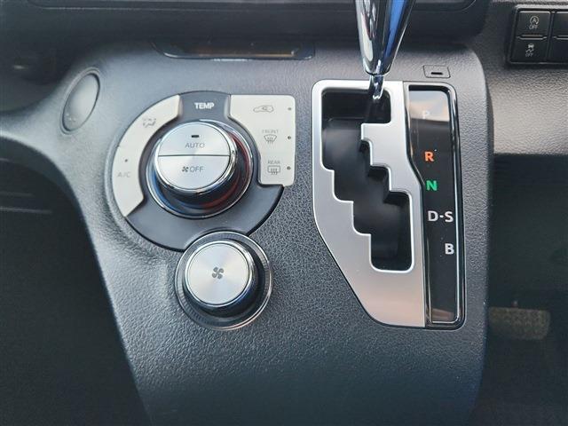 シエンタ 2015/H27