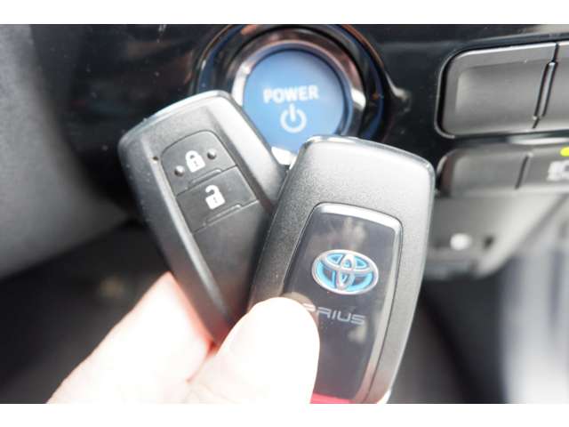 プリウス 2016/H28