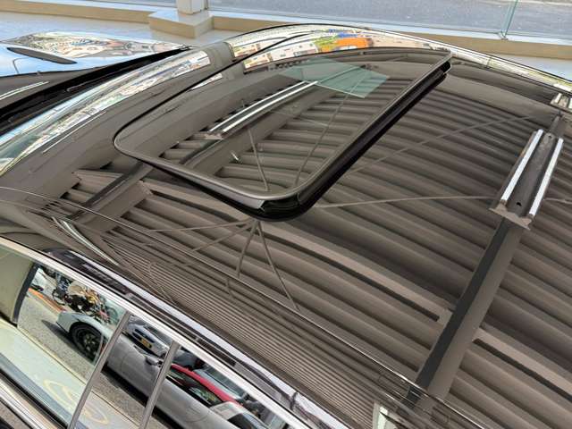 GT 4ドアクーペ 2025/R07