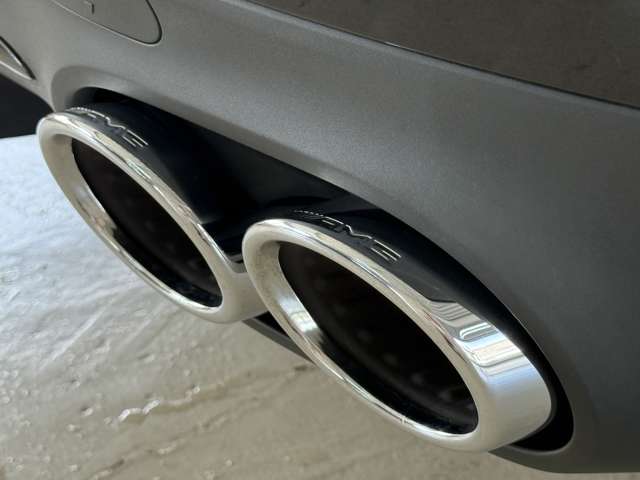 GT 4ドアクーペ 2025/R07