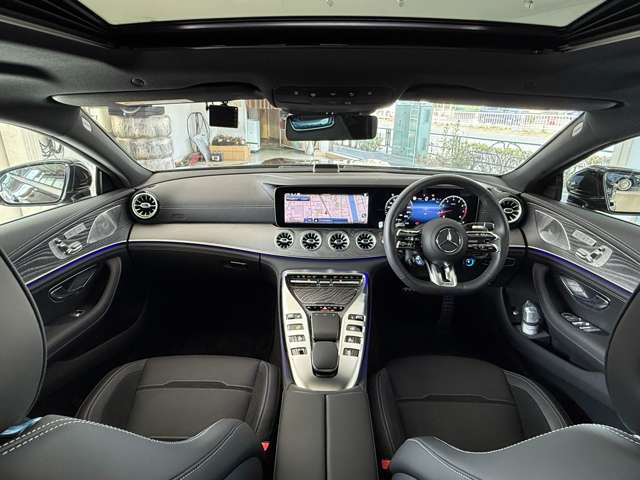 GT 4ドアクーペ 2025/R07