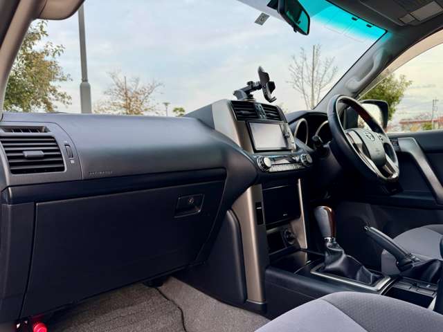 ランドクルーザープラド 2012/H24