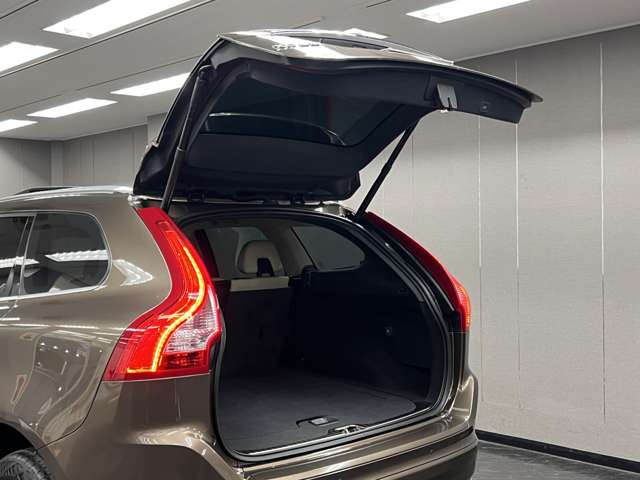 XC60 2016/H28