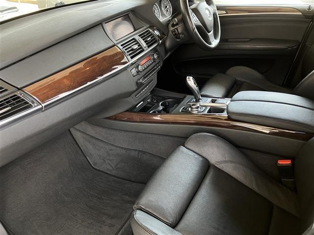 X5 2011/H23