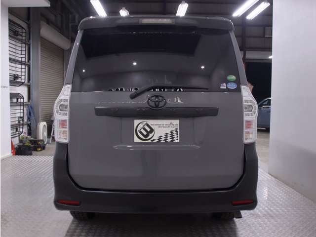 ヴォクシー 2012/H24