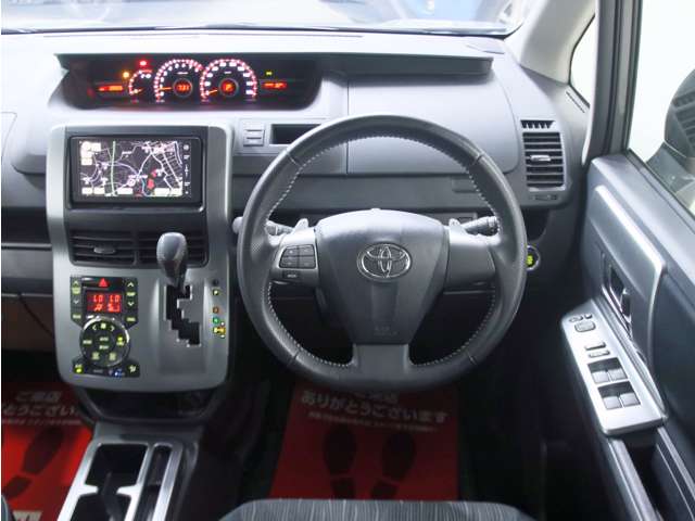 ヴォクシー 2012/H24