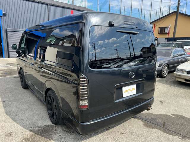 ハイエース 2009/H21