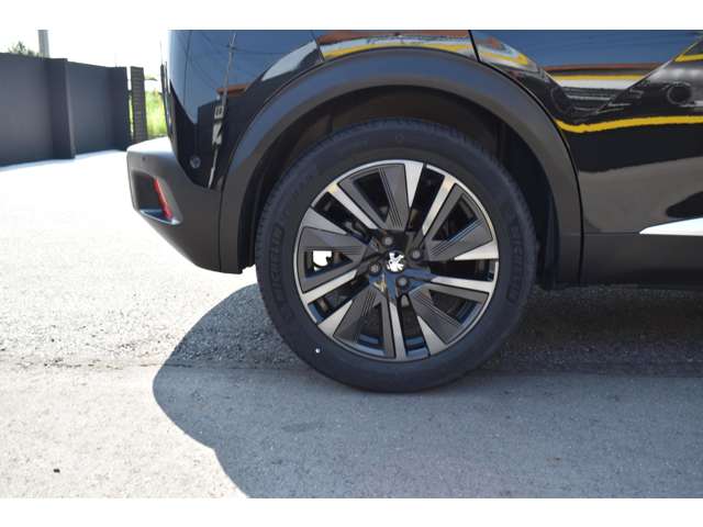 SUV e-2008 2024/R06