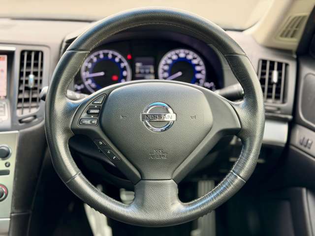 スカイラインクーペ 2011/H23