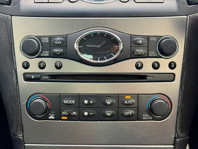 スカイラインクーペ 2011/H23