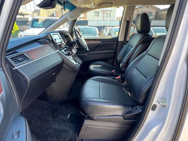 デリカD:5 2022/R04