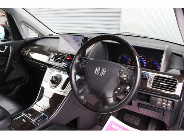 エリシオン 2011/H23