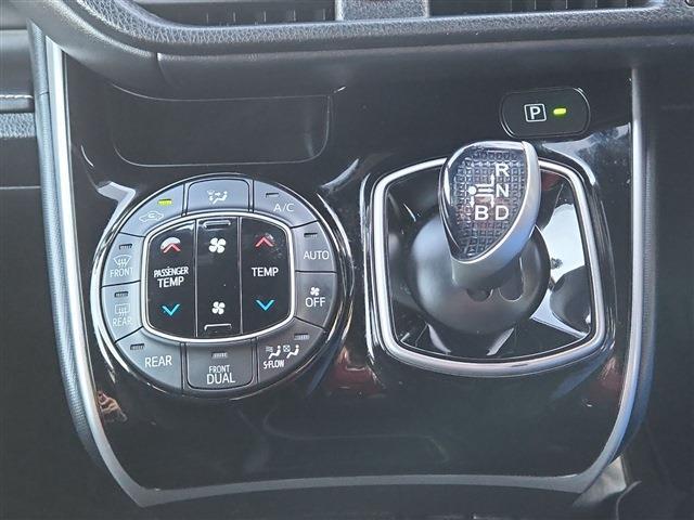 エスクァイア 2019/H31