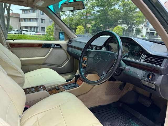 Eクラスワゴン 1994/H06