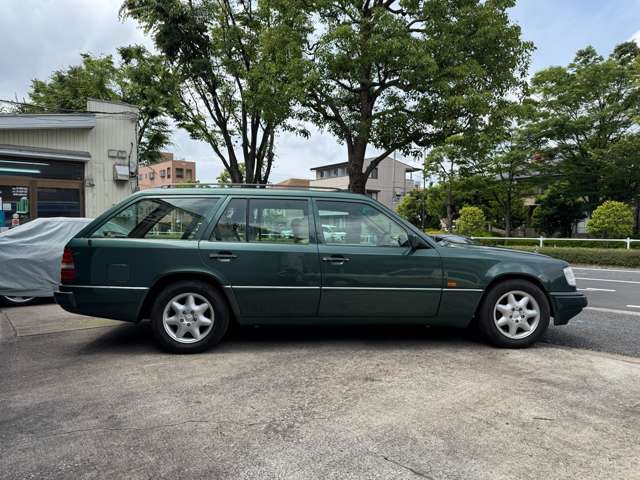 Eクラスワゴン 1994/H06