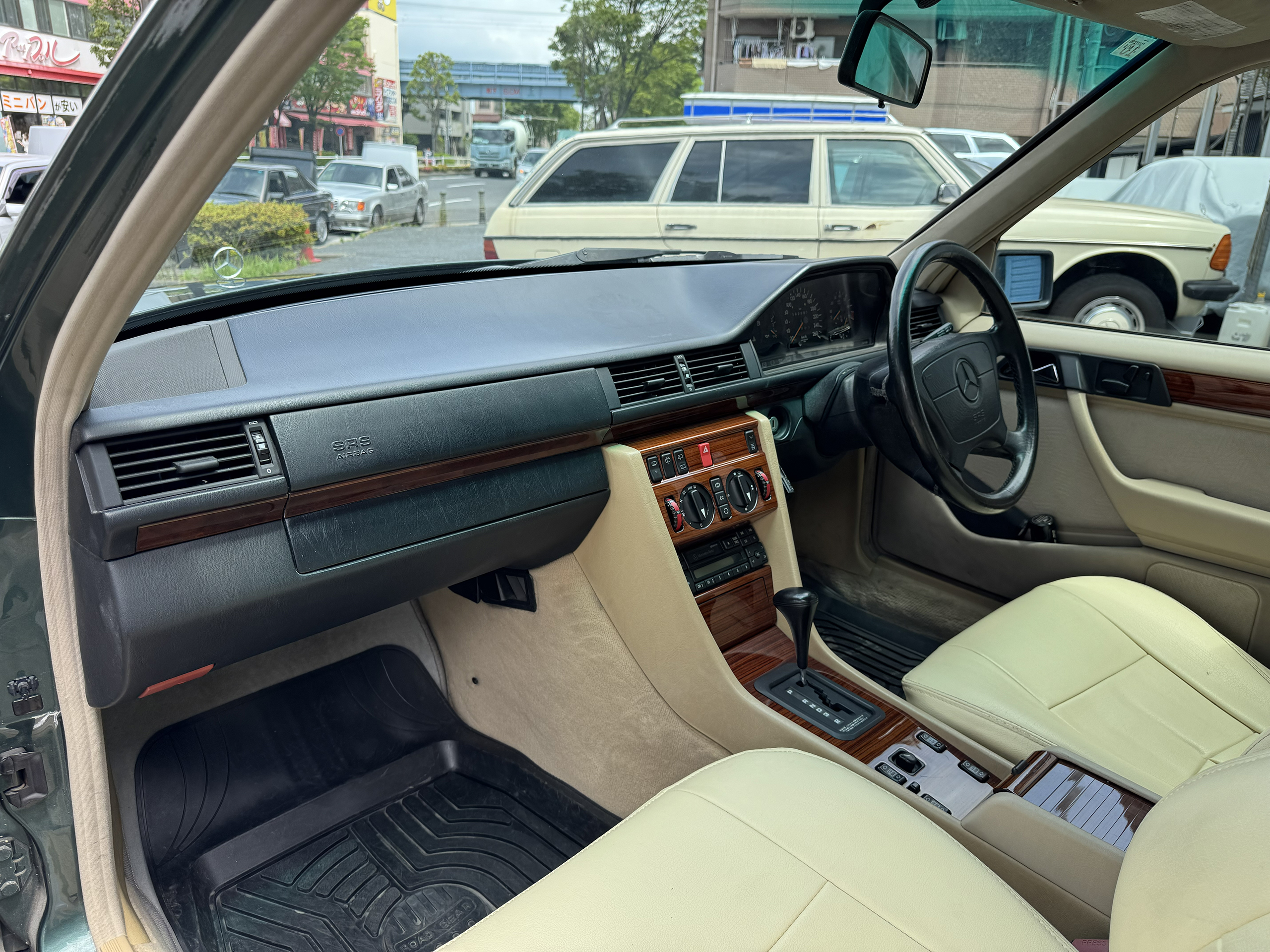 Eクラスワゴン 1994/H06