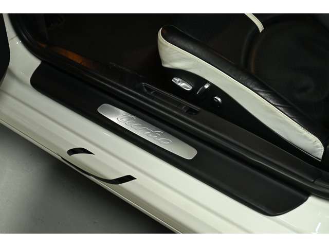 911カブリオレ 2009/H21