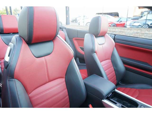 レンジローバーイヴォークコンバーチブル 2017/H29