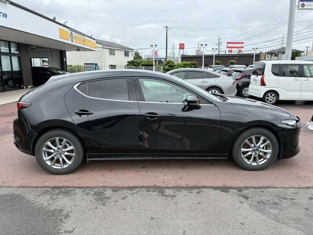 MAZDA3ファストバック 2021/R03