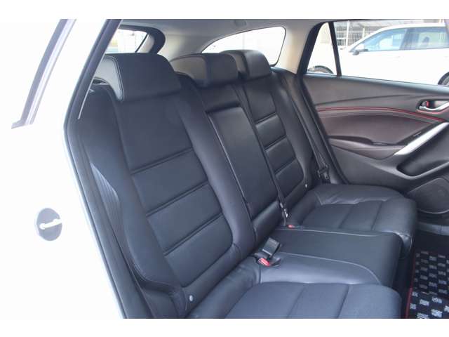 アテンザワゴン 2015/H27