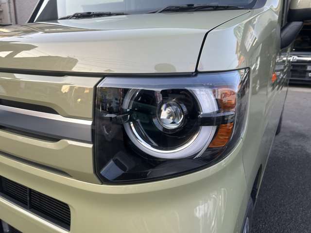 N-VAN 2022/R04