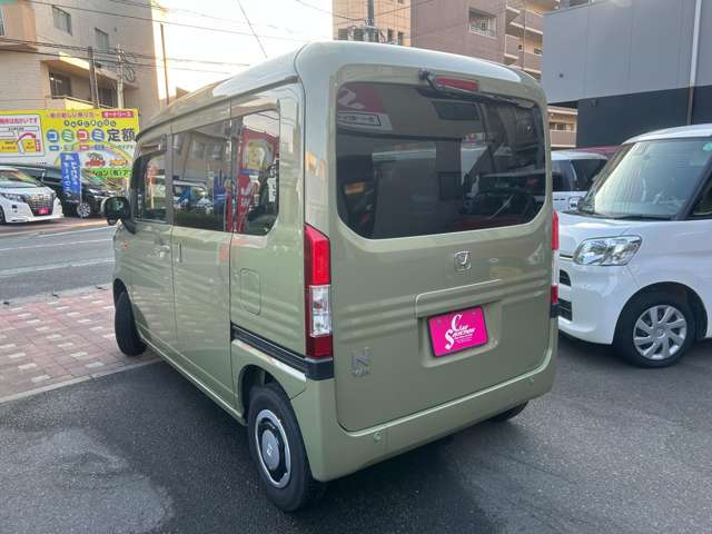 N-VAN 2022/R04