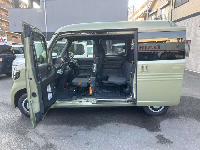 N-VAN 2022/R04