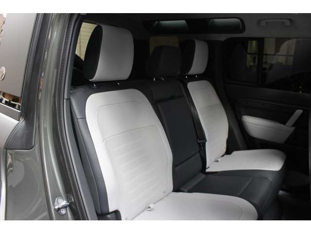 ディフェンダー 2025/R07