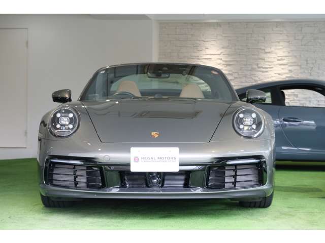 911 2021/R03