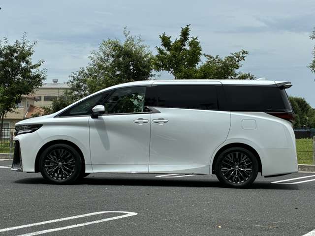 ヴェルファイア 2023/R05