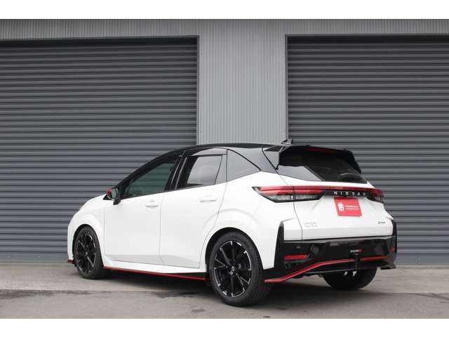 ノートオーラ 2022/R04