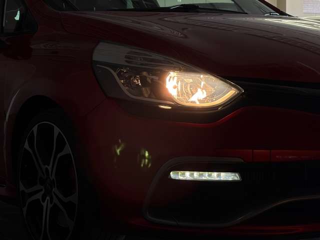 ルーテシア 2016/H28