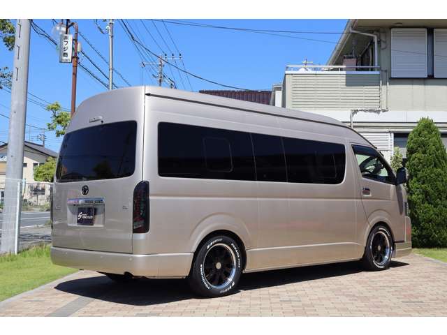 ハイエースコミューター 2023/R05