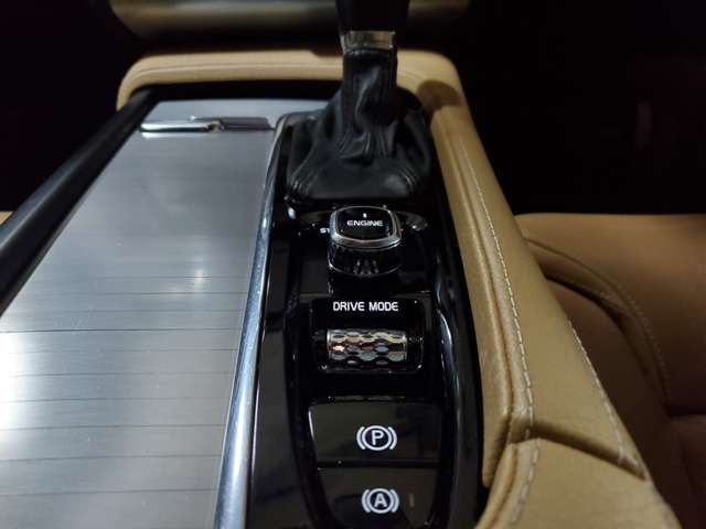 XC90 2016/H28
