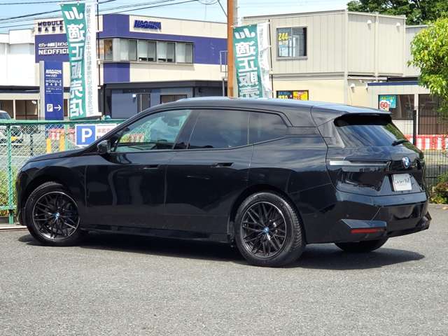 iX 2022/R04