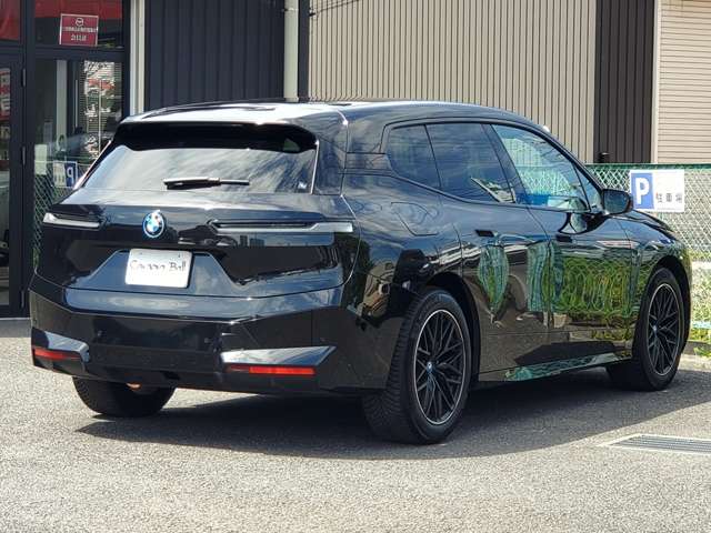 iX 2022/R04