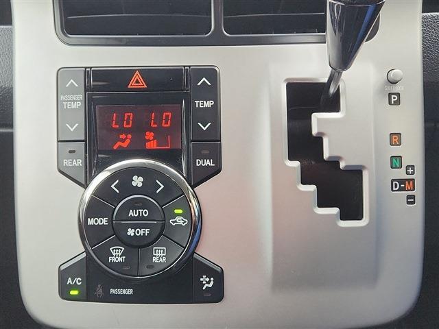 ヴォクシー 2011/H23