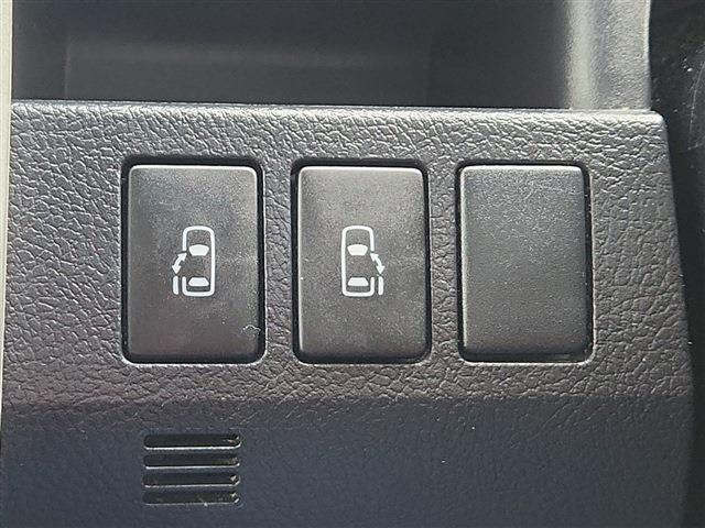 ヴォクシー 2011/H23