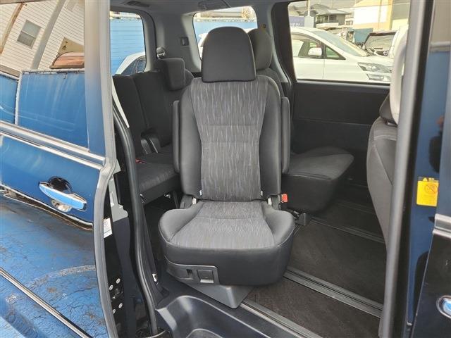 ヴォクシー 2011/H23