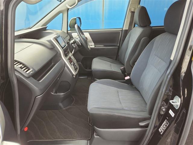 ヴォクシー 2011/H23