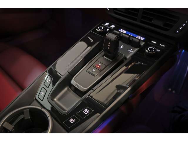 911 2025/R07