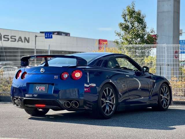 GT-R 2011/H23