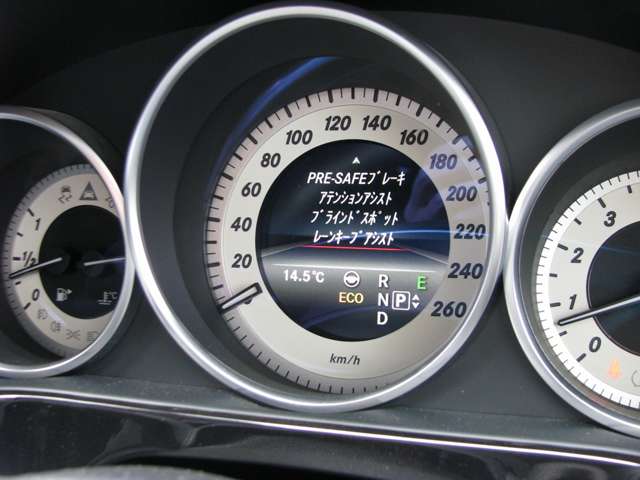 Eクラスワゴン 2014/H26