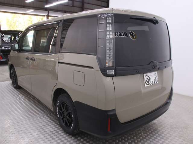 ヴォクシー 2014/H26