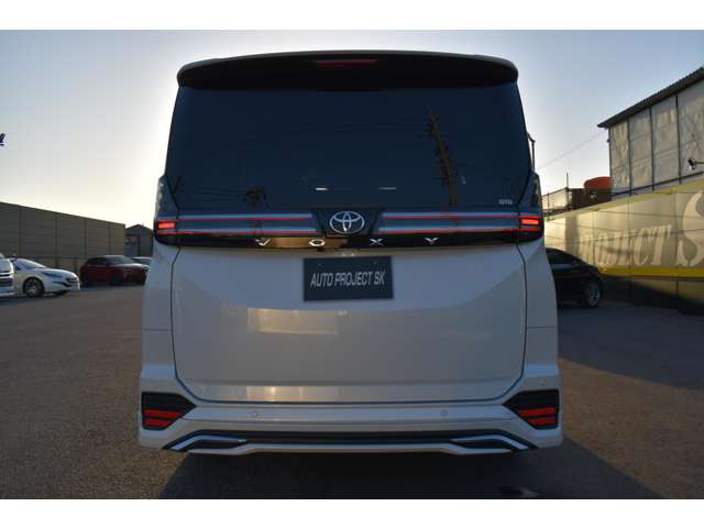 ヴォクシー 2022/R04